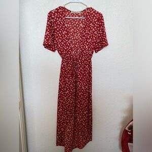 Long Flowy top that ties in the front